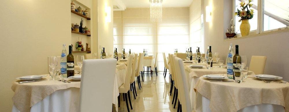 B&B Airone Cervia - Camere E Appartamenti Exterior foto