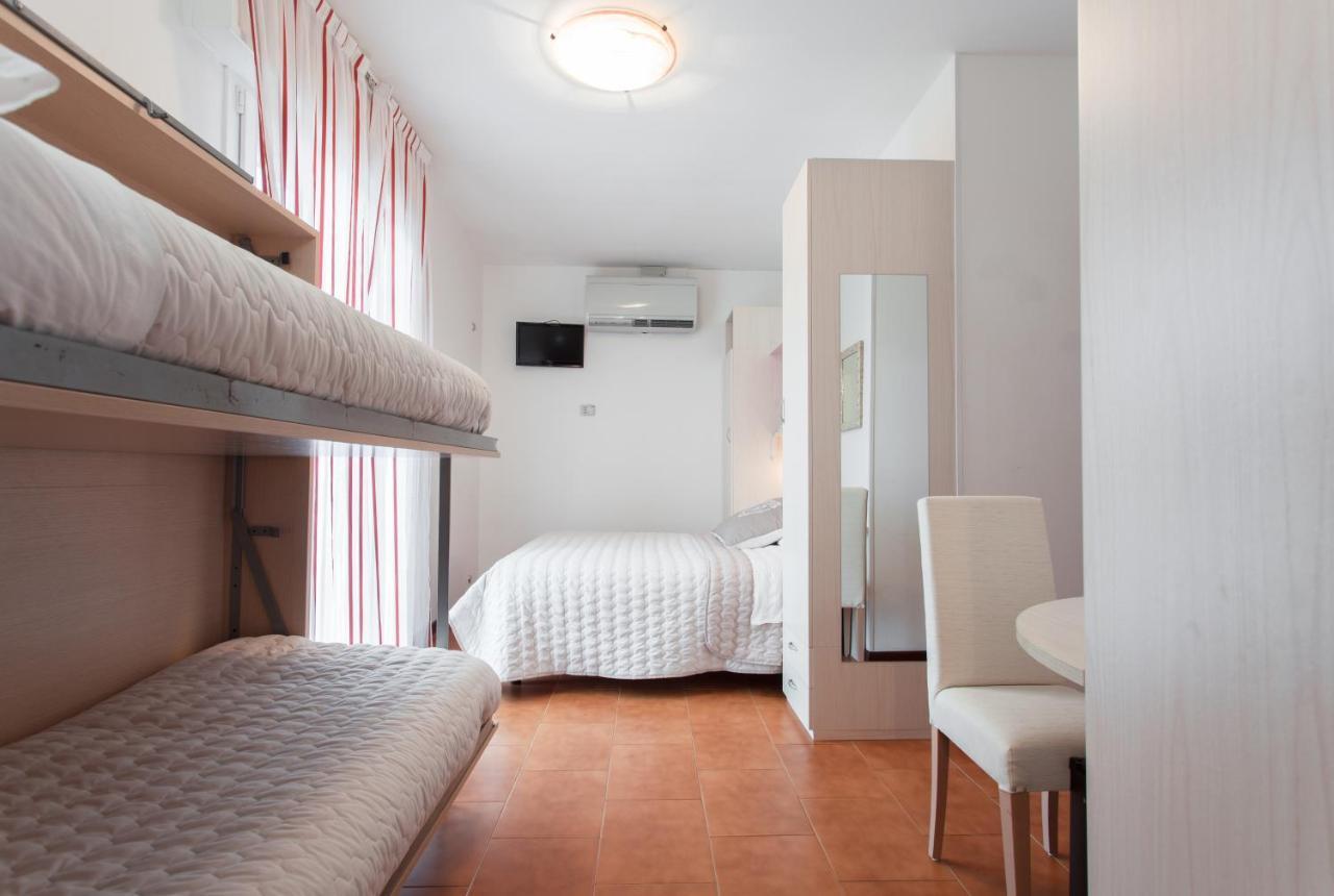 B&B Airone Cervia - Camere E Appartamenti Exterior foto