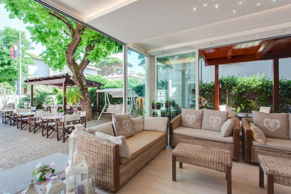 B&B Airone Cervia - Camere E Appartamenti Exterior foto